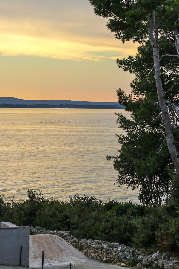 Apartment Anamaria With Seaview Petrčane Exterior foto