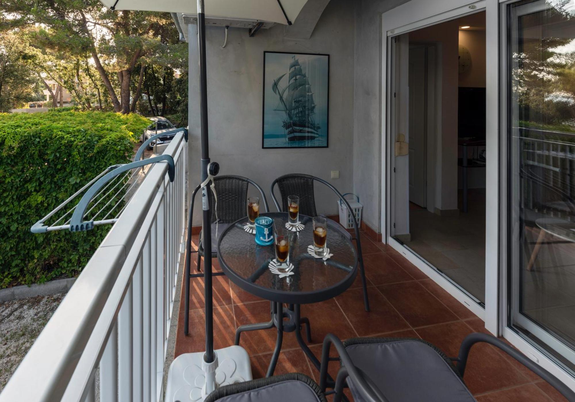 Apartment Anamaria With Seaview Petrčane Exterior foto
