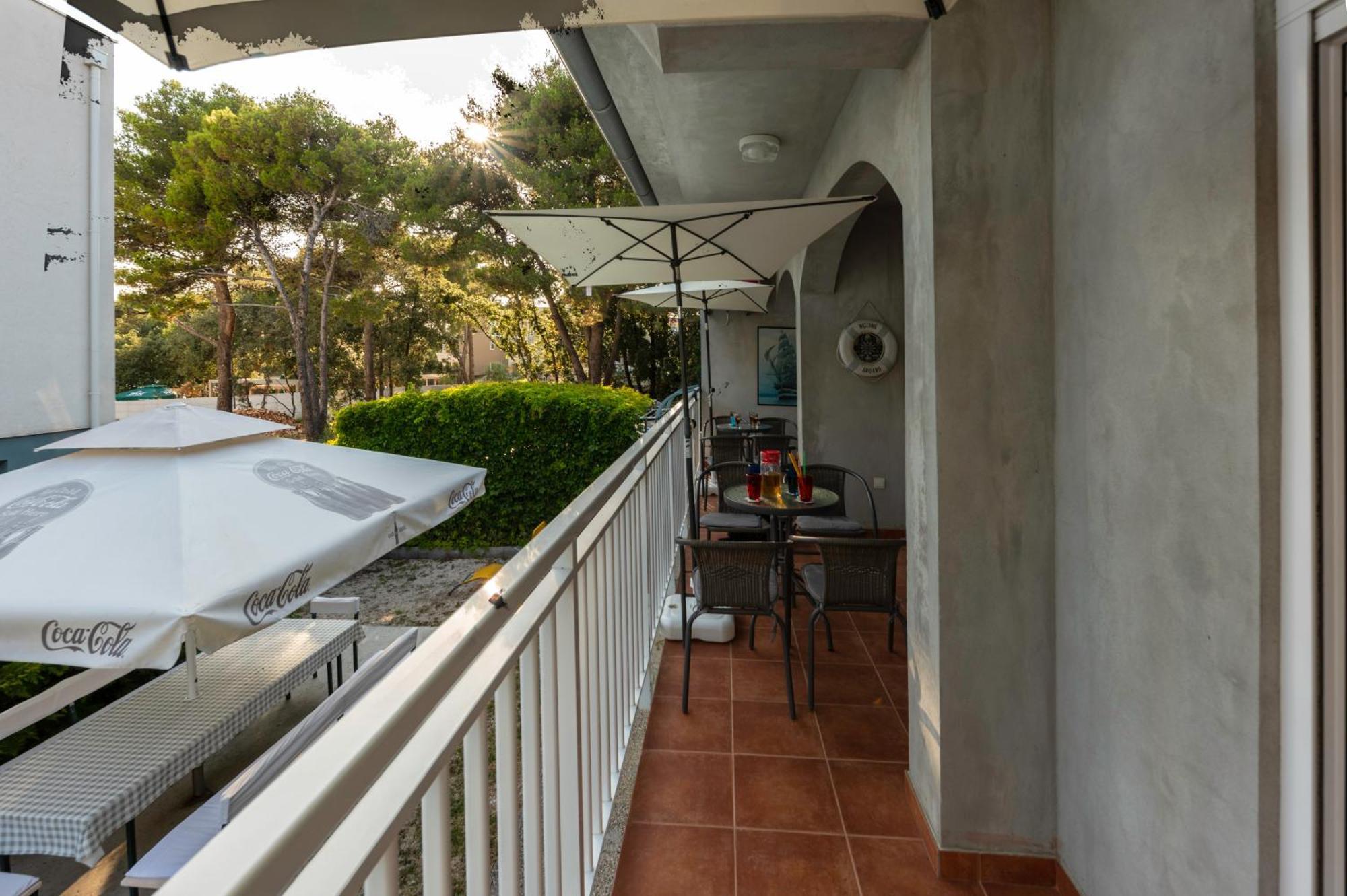 Apartment Anamaria With Seaview Petrčane Exterior foto